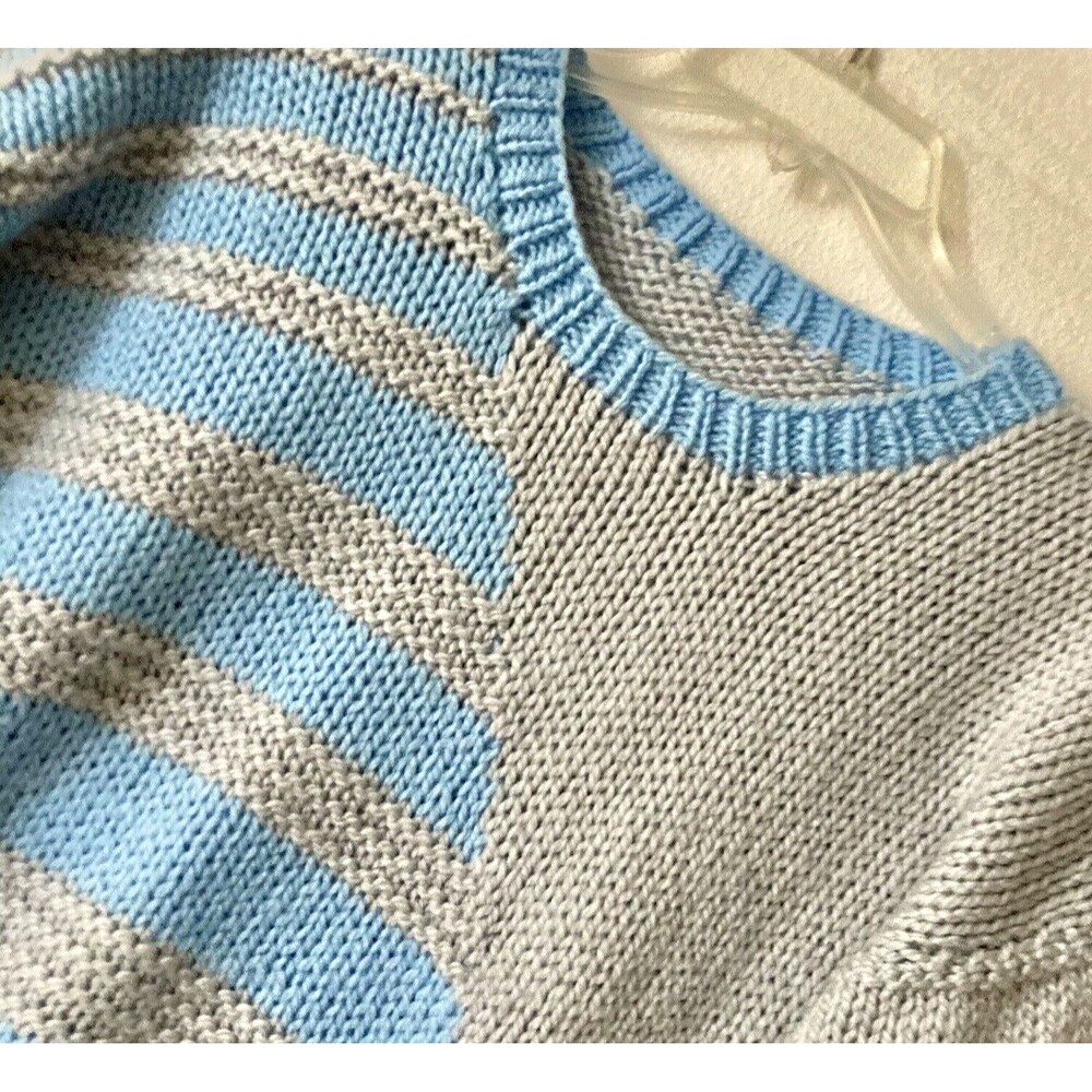 Vintage Women’s Handmade Chunky Sweater M Gray Blue Geometric Crewneck